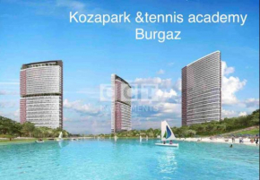 KozaPark Burgaz, Akbati shopping malls and tennis academy